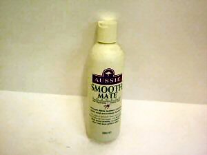 Aussie Smooth Mate Shampoo 300ml